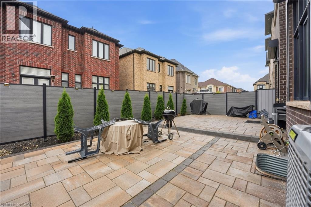 Upper-1192 Stag Hollow, Oakville, ON, L6M 5M4 - 39