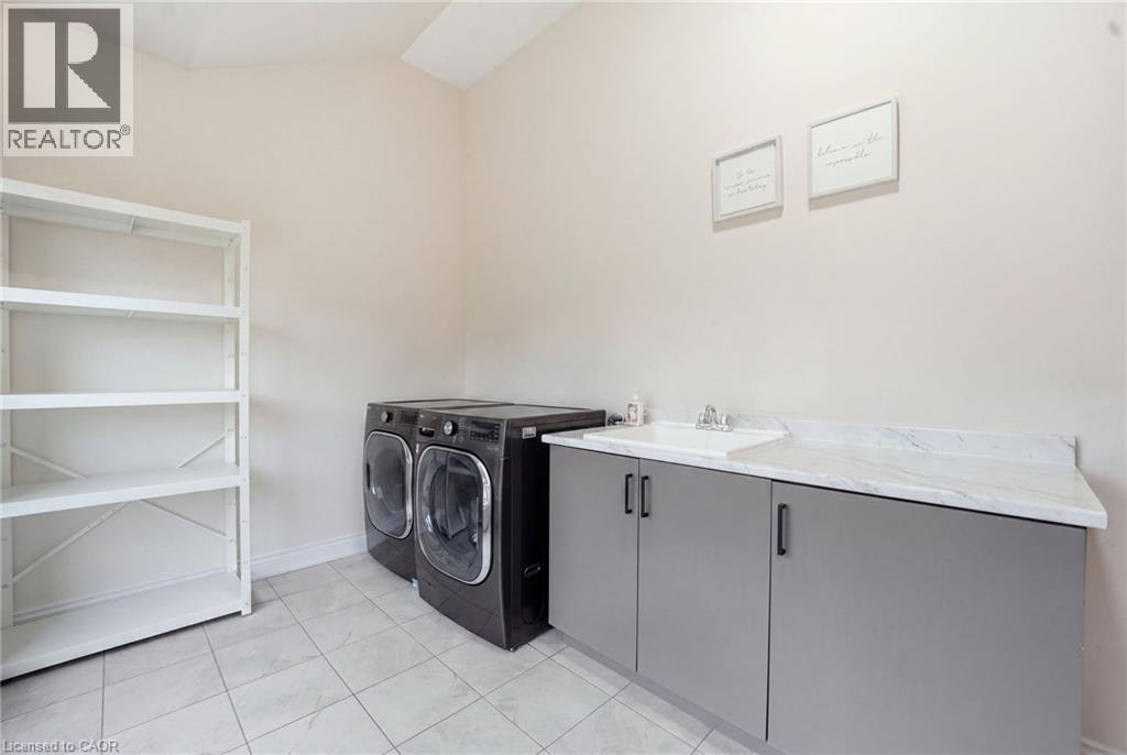 Upper-1192 Stag Hollow, Oakville, ON, L6M 5M4 - 24