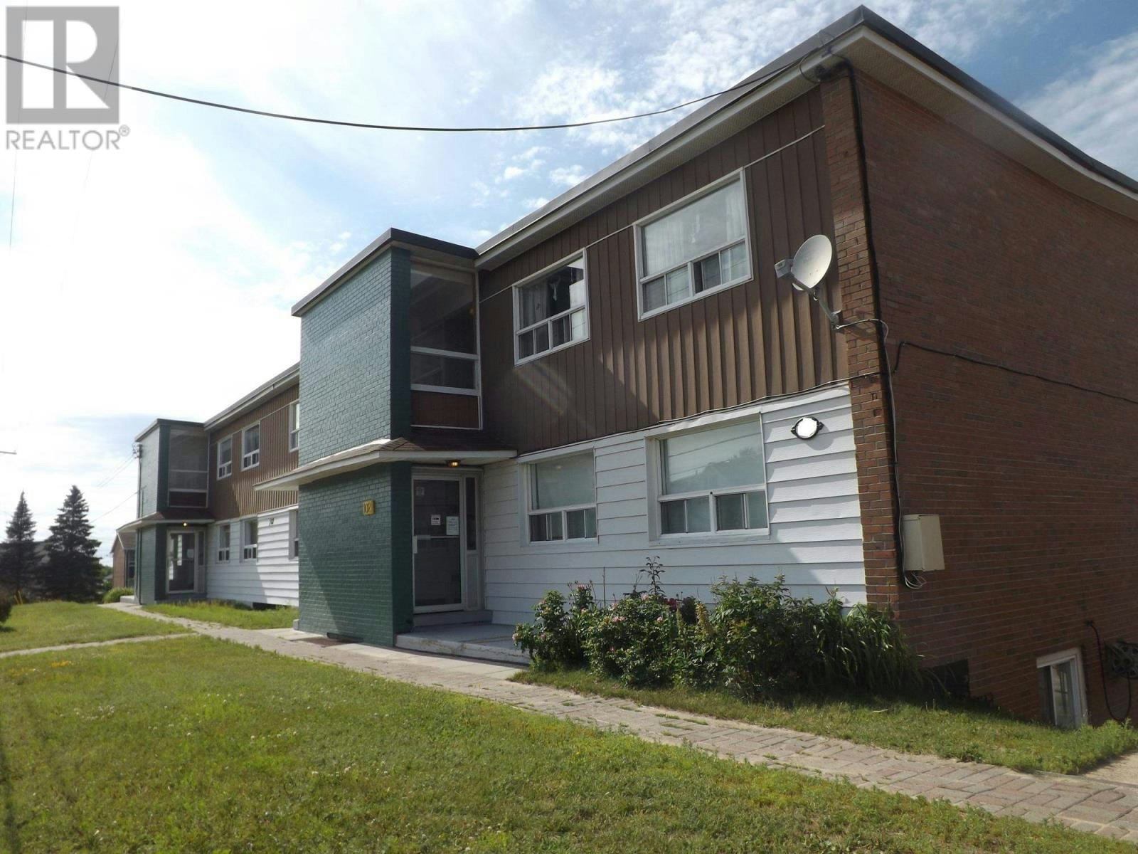 9-102 Hutchison Avenue, Elliot Lake, ON, P5A 1W8