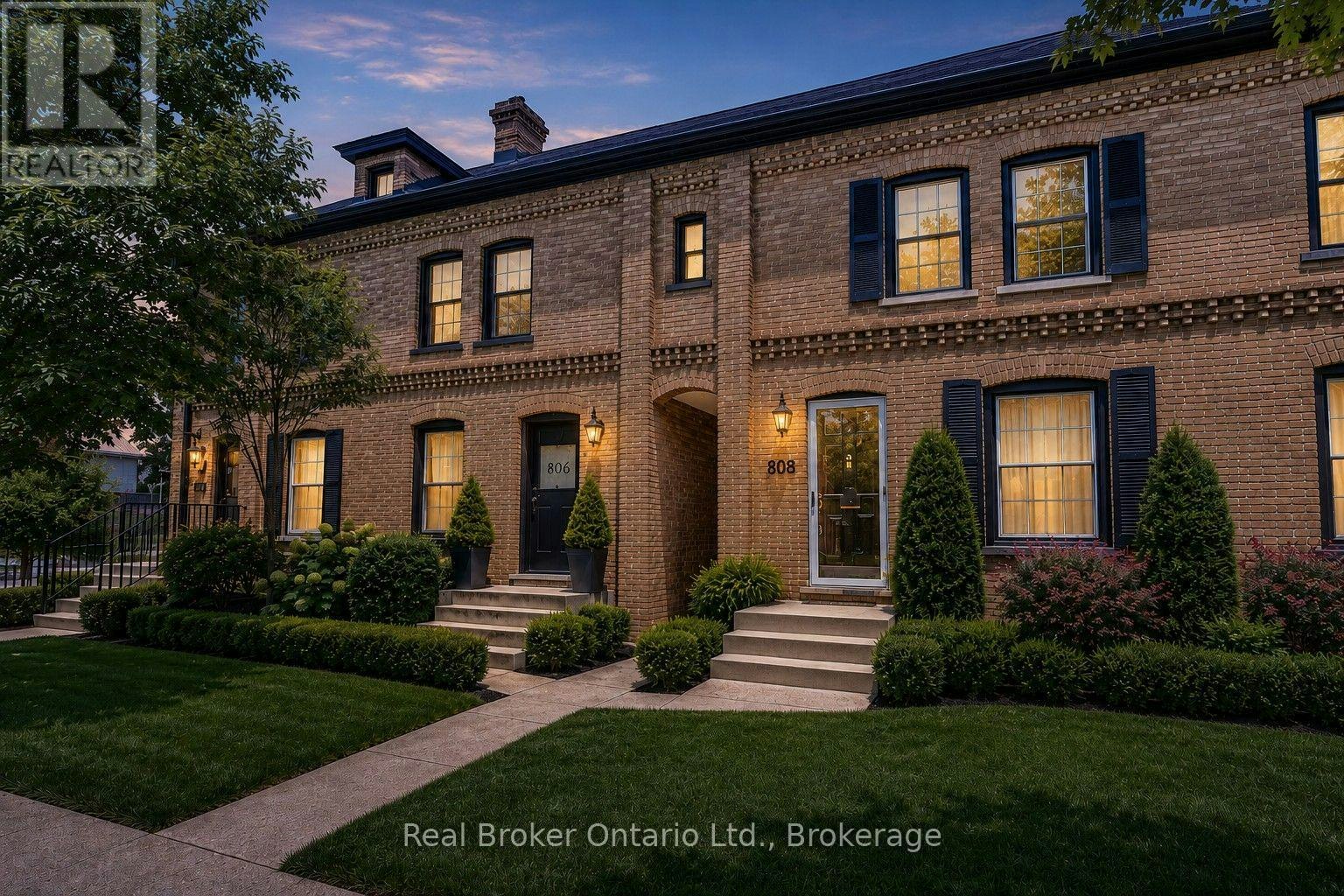 808 Monmouth Road, Windsor, ON, N8Y 3L4