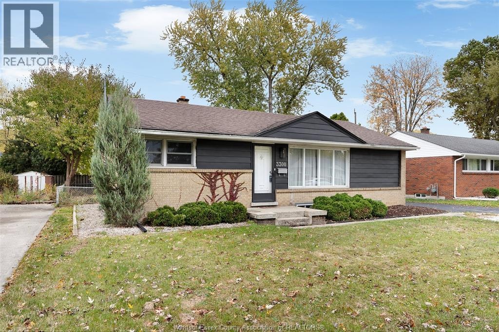 MAIN-3300 Mark, Windsor, ON, N9E 2X1 - 3
