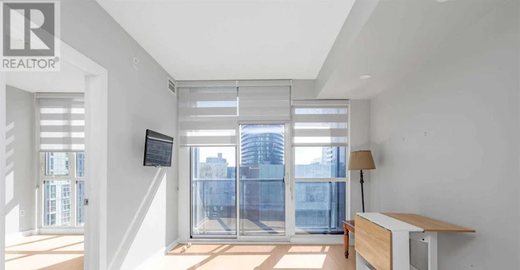 705-85 Queens Wharf Road, Toronto, ON, M5V 0J9 - 13