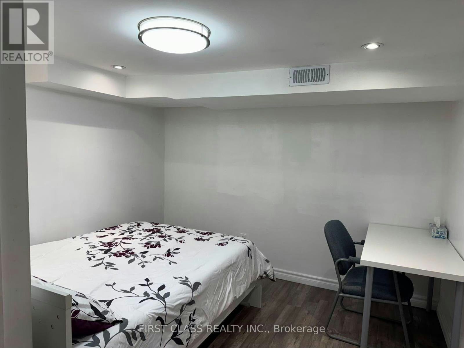 BSMNT-524 Bathurst Street, Toronto, ON, M5S 2P9 - 12