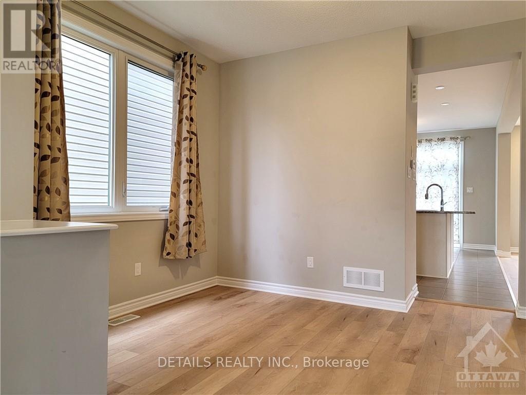 251 Saddleback Crescent, Ottawa, ON, K2T 0K8 - 4