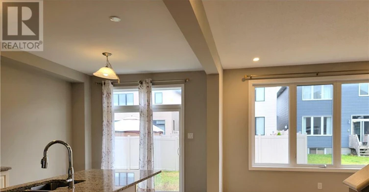 251 Saddleback Crescent, Ottawa, ON, K2T 0K8 - 7