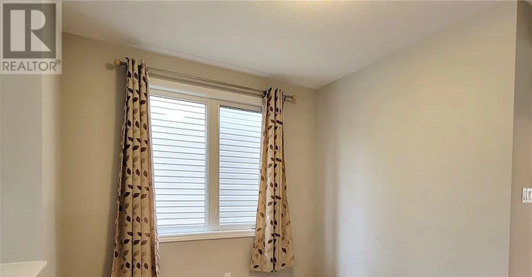 251 Saddleback Crescent, Ottawa, ON, K2T 0K8 - 5