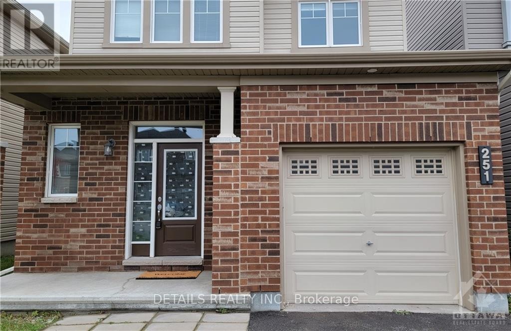 251 Saddleback Crescent, Ottawa, ON, K2T 0K8 - 2