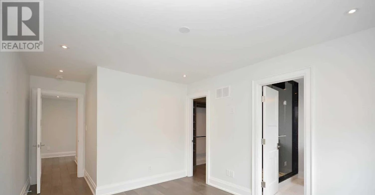 14B Pine Avenue N, Mississauga, ON, L5H 2P8 - 25