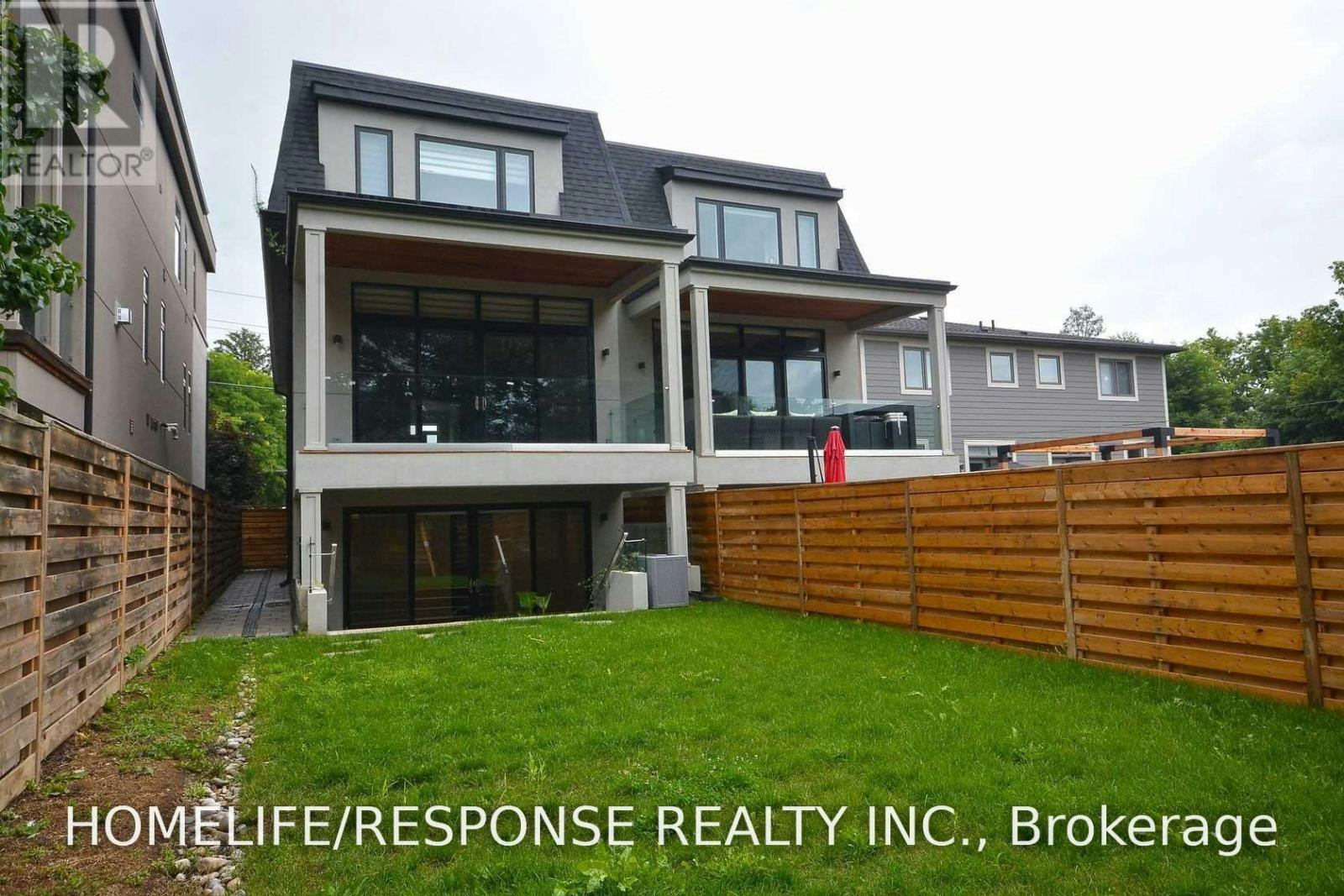 14B Pine Avenue N, Mississauga, ON, L5H 2P8 - 35