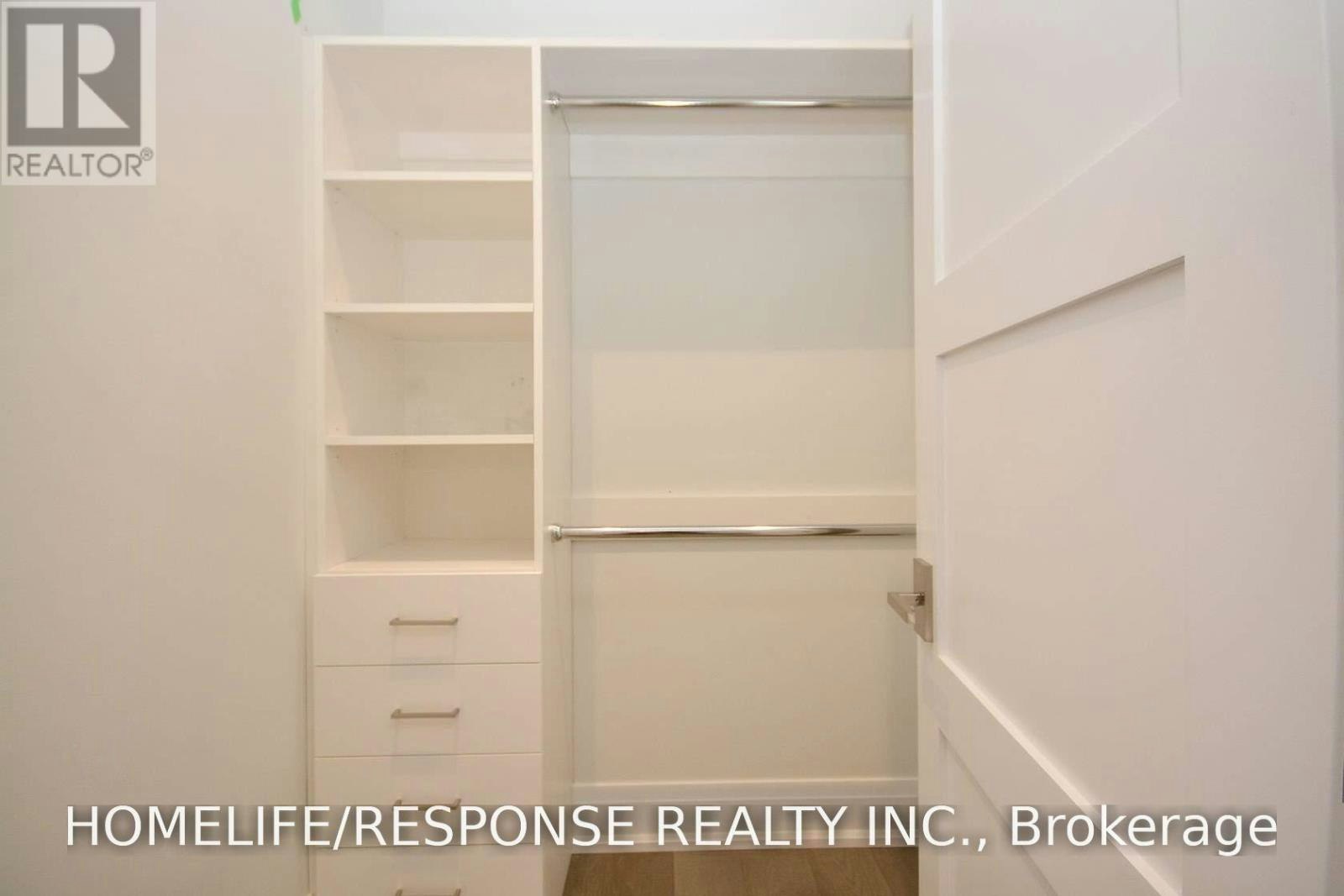 14B Pine Avenue N, Mississauga, ON, L5H 2P8 - 33