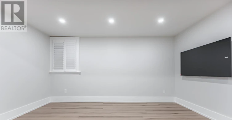 LOWER-594 Concord Avenue, Toronto, ON, M6H 2R1 - 7