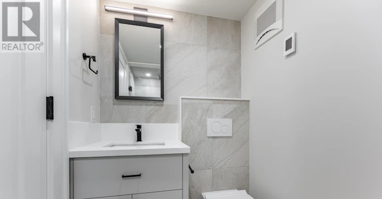 LOWER-594 Concord Avenue, Toronto, ON, M6H 2R1 - 21