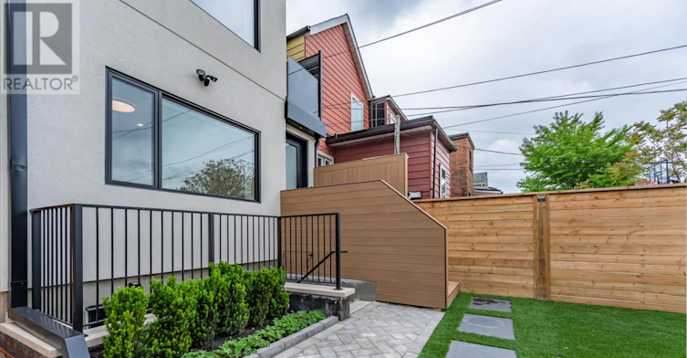 LOWER-594 Concord Avenue, Toronto, ON, M6H 2R1 - 24