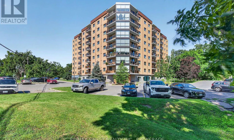 607-120 Barrett Court