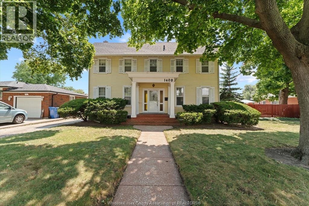 1409 Granville Crescent, Windsor, ON, N9C 3N9