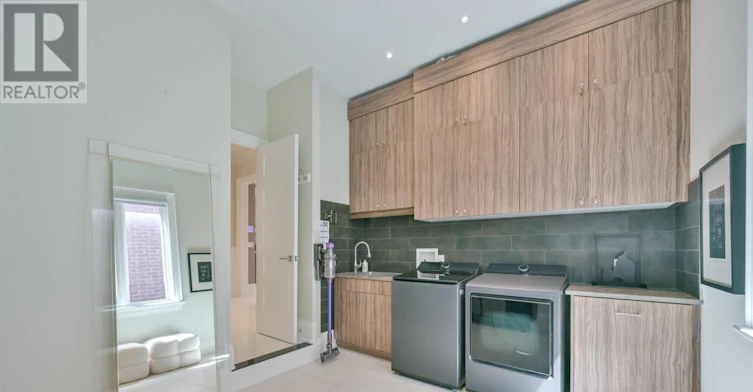 38A Doverwood Court, Toronto, ON, M2M 2G8 - 23