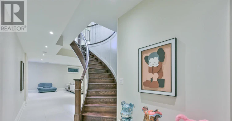38A Doverwood Court, Toronto, ON, M2M 2G8 - 39