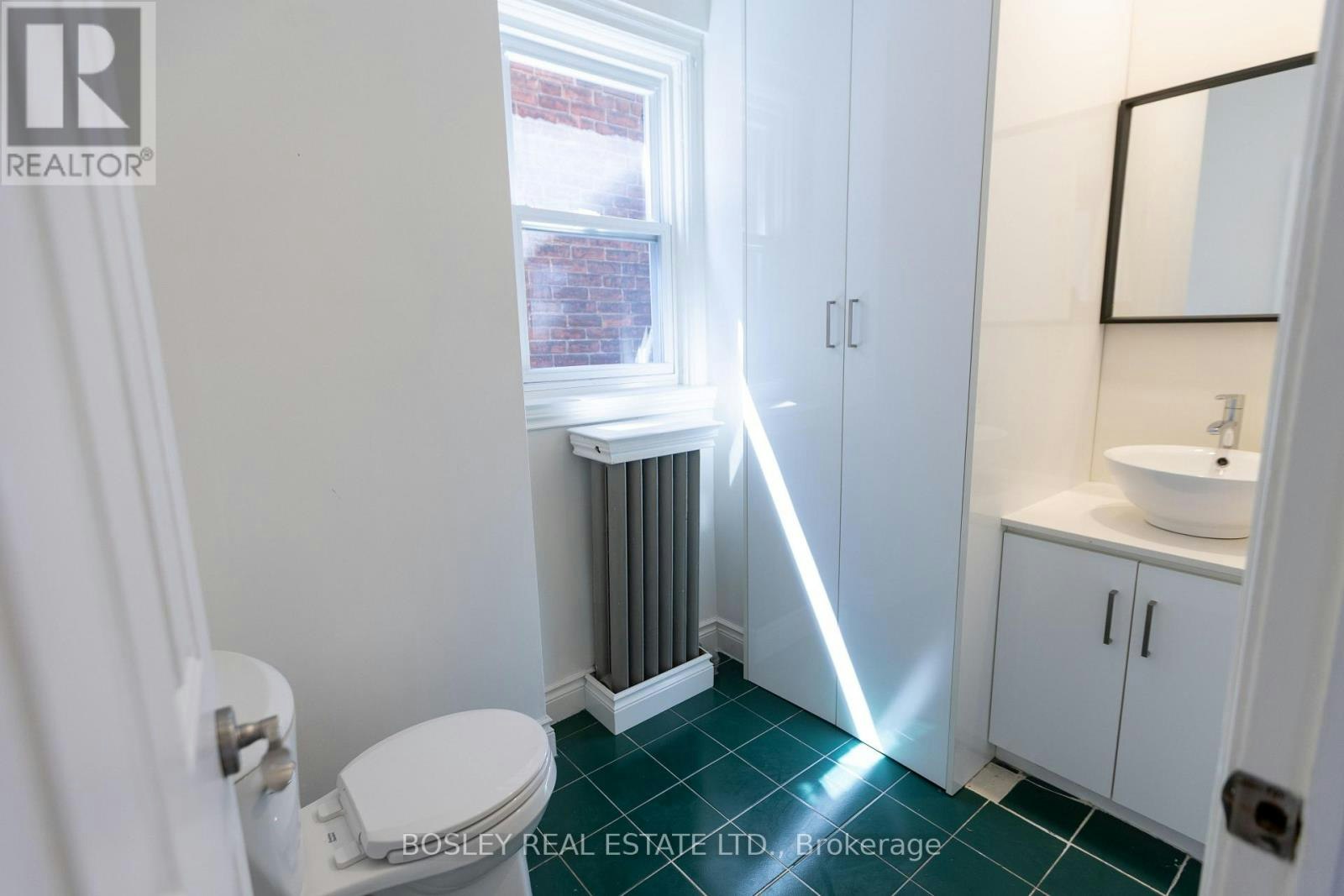 2ND & 3RD-411 Shaw Street, Toronto, ON, M6J 2X4 - 8