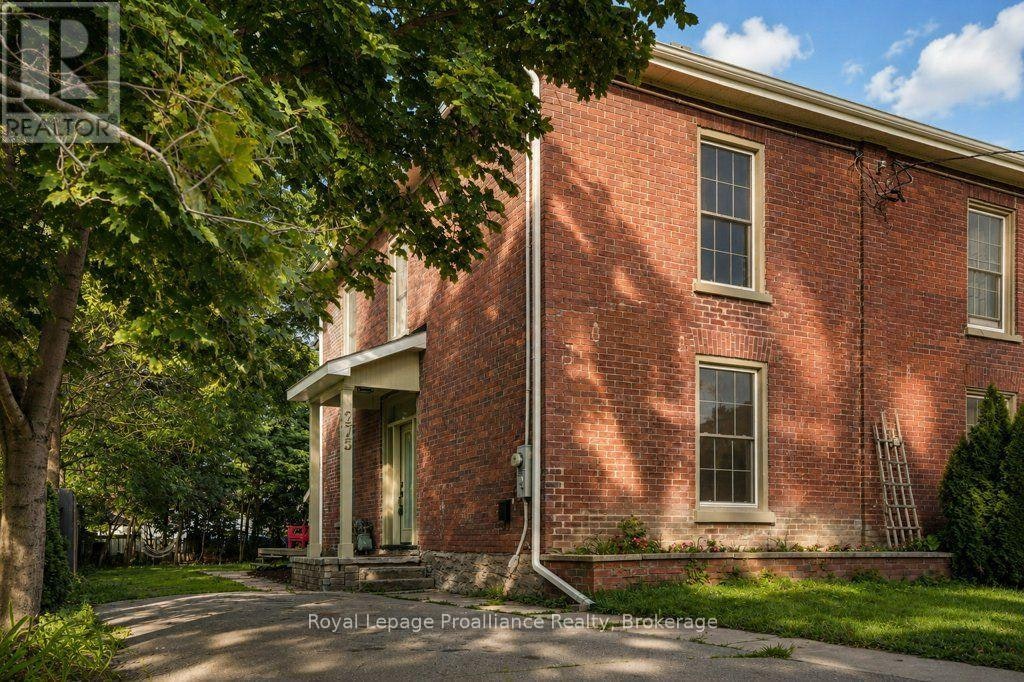 275 Charles Street, Belleville, ON, K8N 3M7