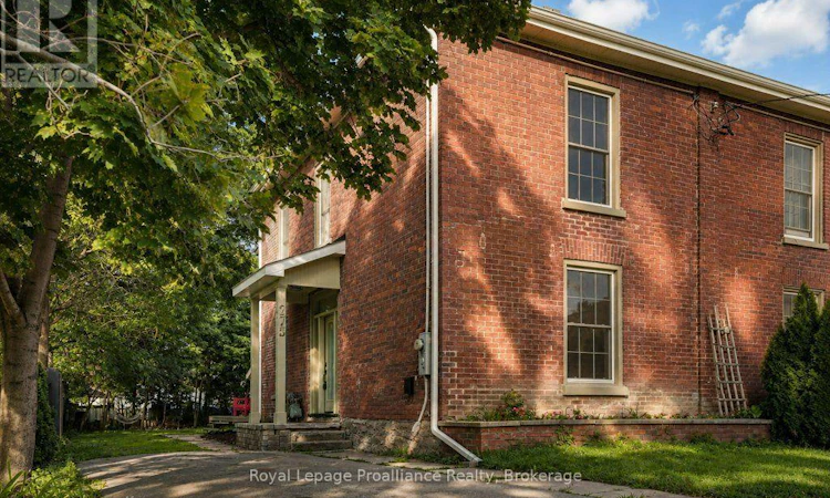 275 Charles Street