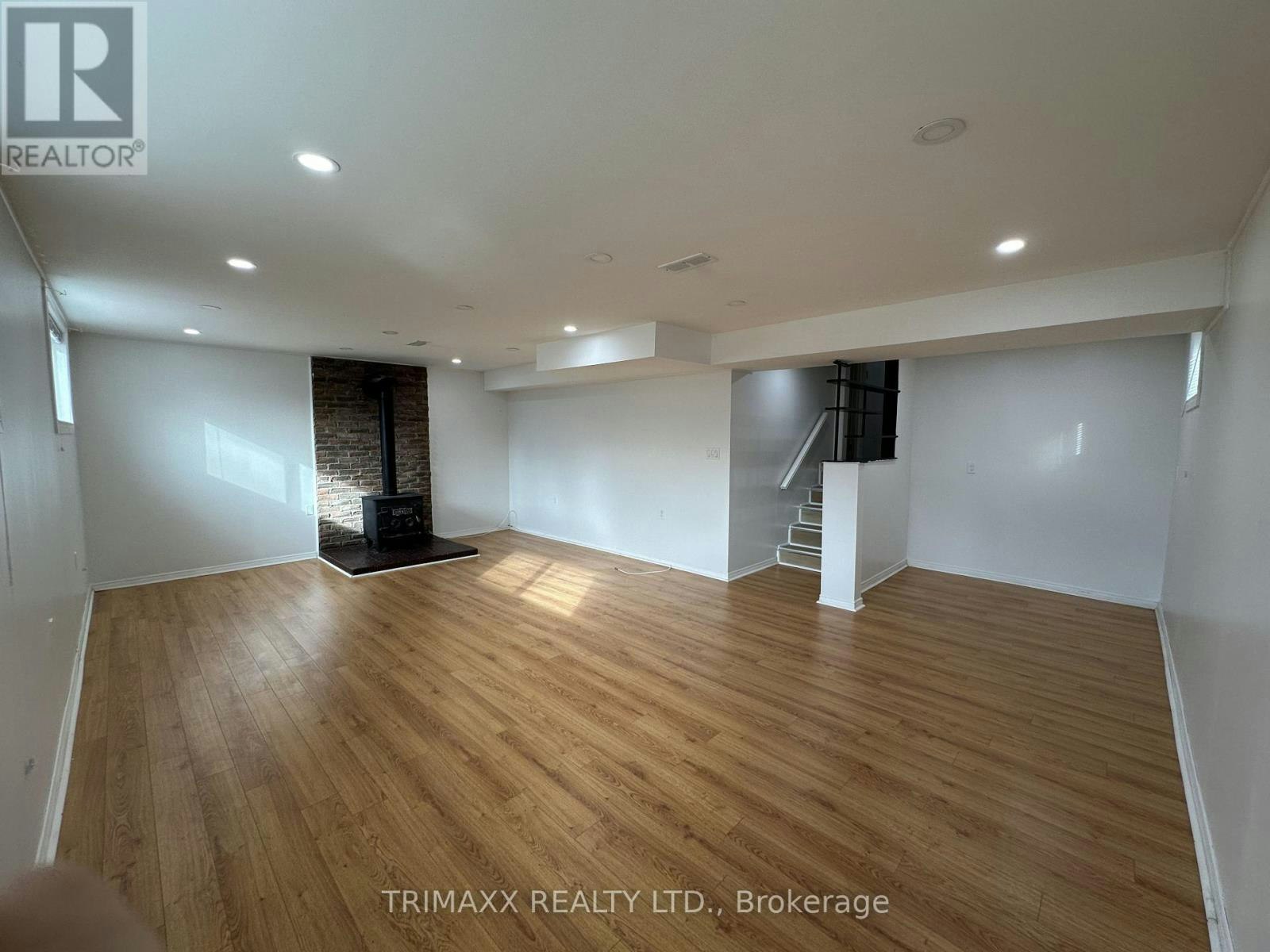 BSMT-93 Jeffcoat Drive, Toronto, ON, M9W 3B9 - 26