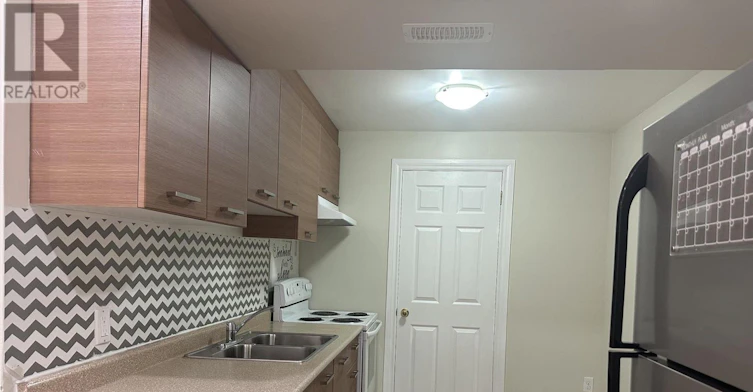 BSMT-93 Jeffcoat Drive, Toronto, ON, M9W 3B9 - 4