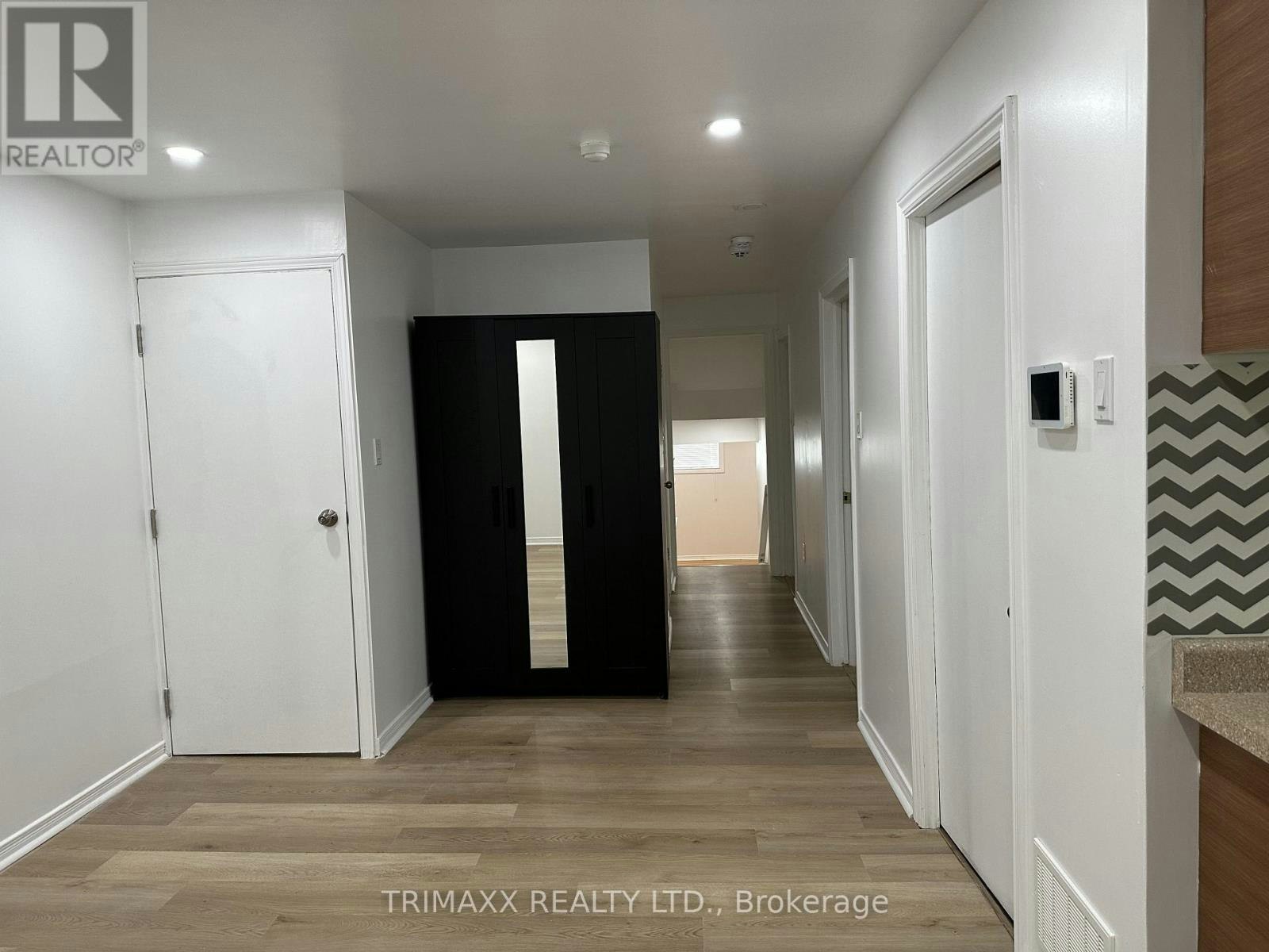 BSMT-93 Jeffcoat Drive, Toronto, ON, M9W 3B9 - 10