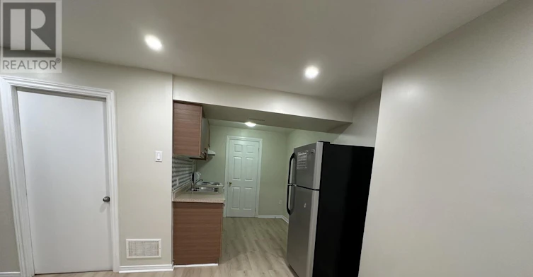 BSMT-93 Jeffcoat Drive, Toronto, ON, M9W 3B9 - 11