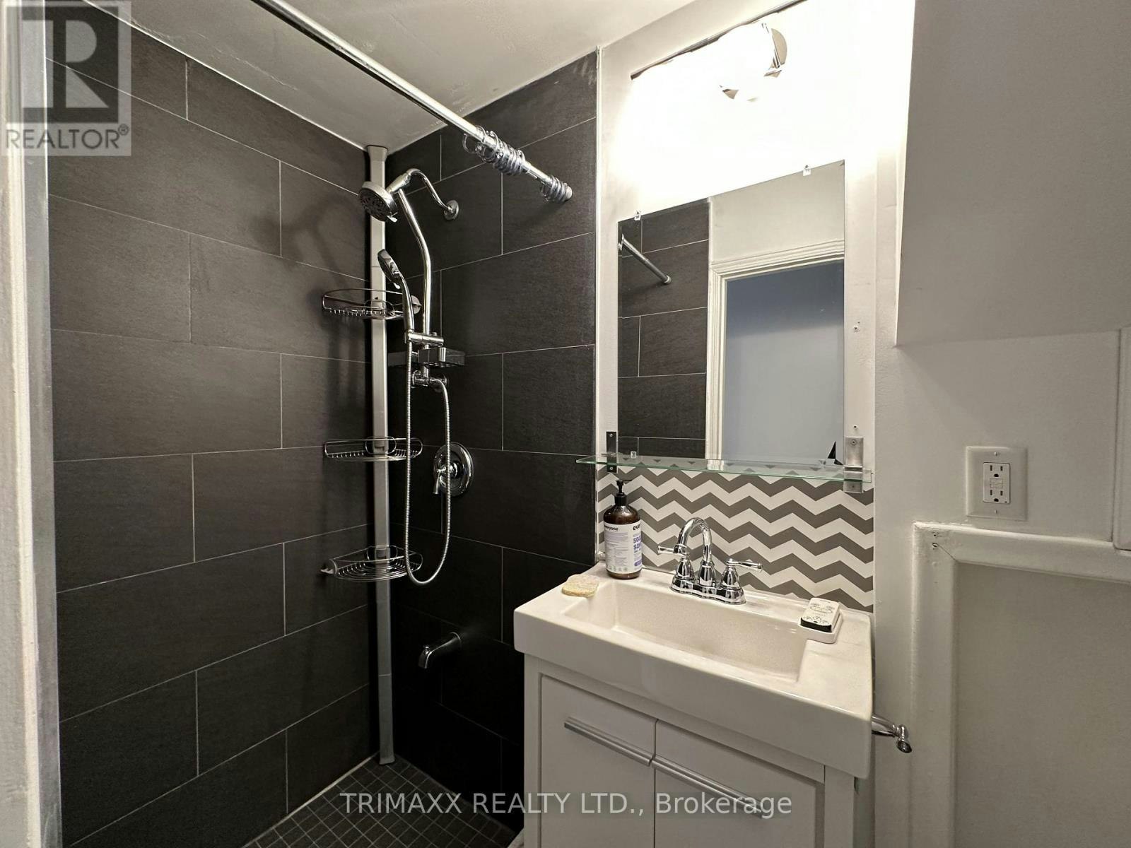 BSMT-93 Jeffcoat Drive, Toronto, ON, M9W 3B9 - 29