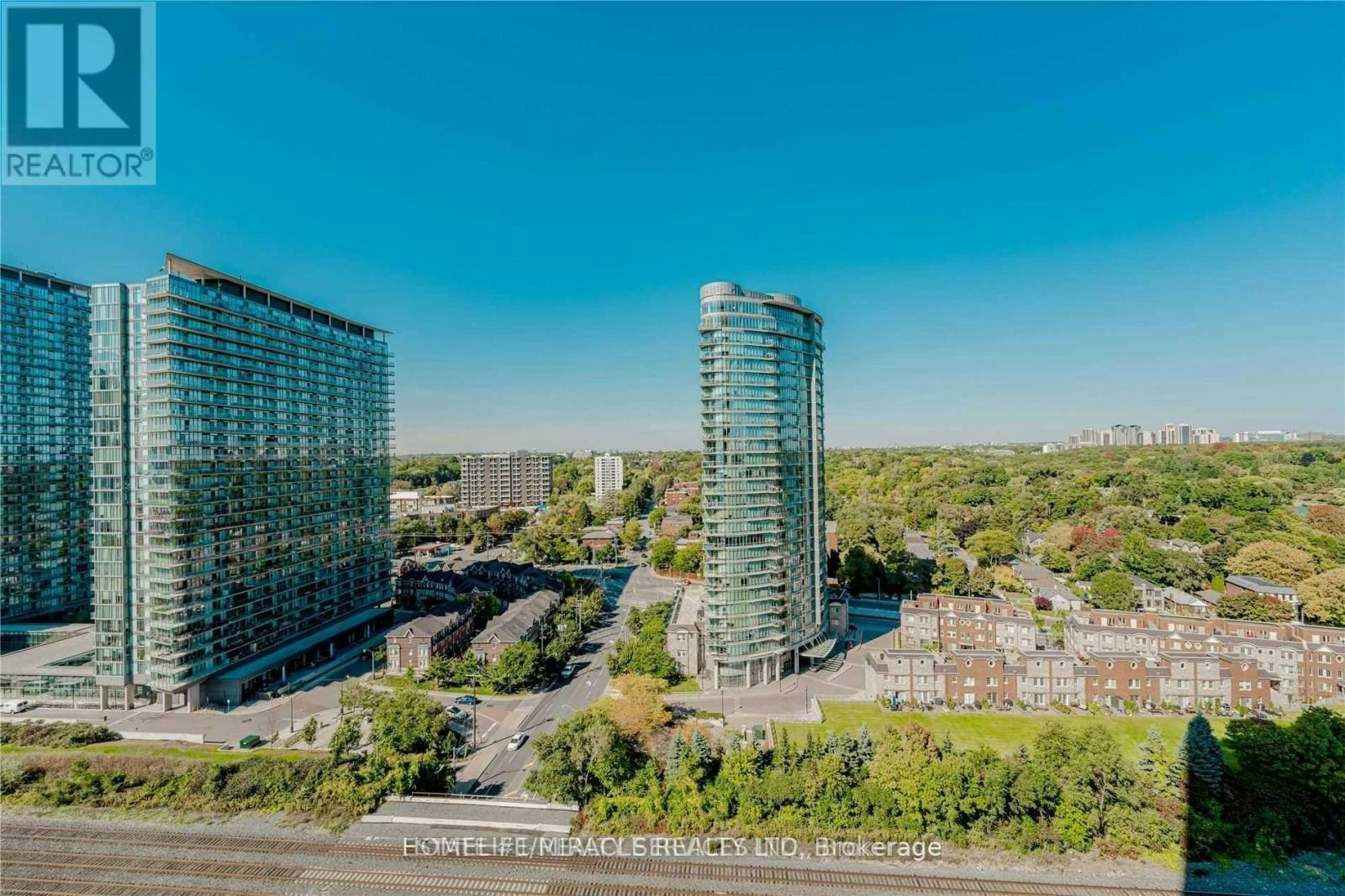 1928 Lakeshore Boulevard, Toronto, ON, M6S 1A1 - 30