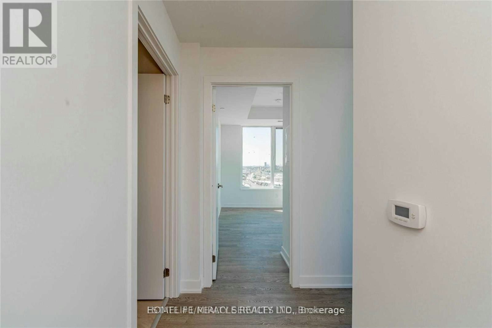 1928 Lakeshore Boulevard, Toronto, ON, M6S 1A1 - 18