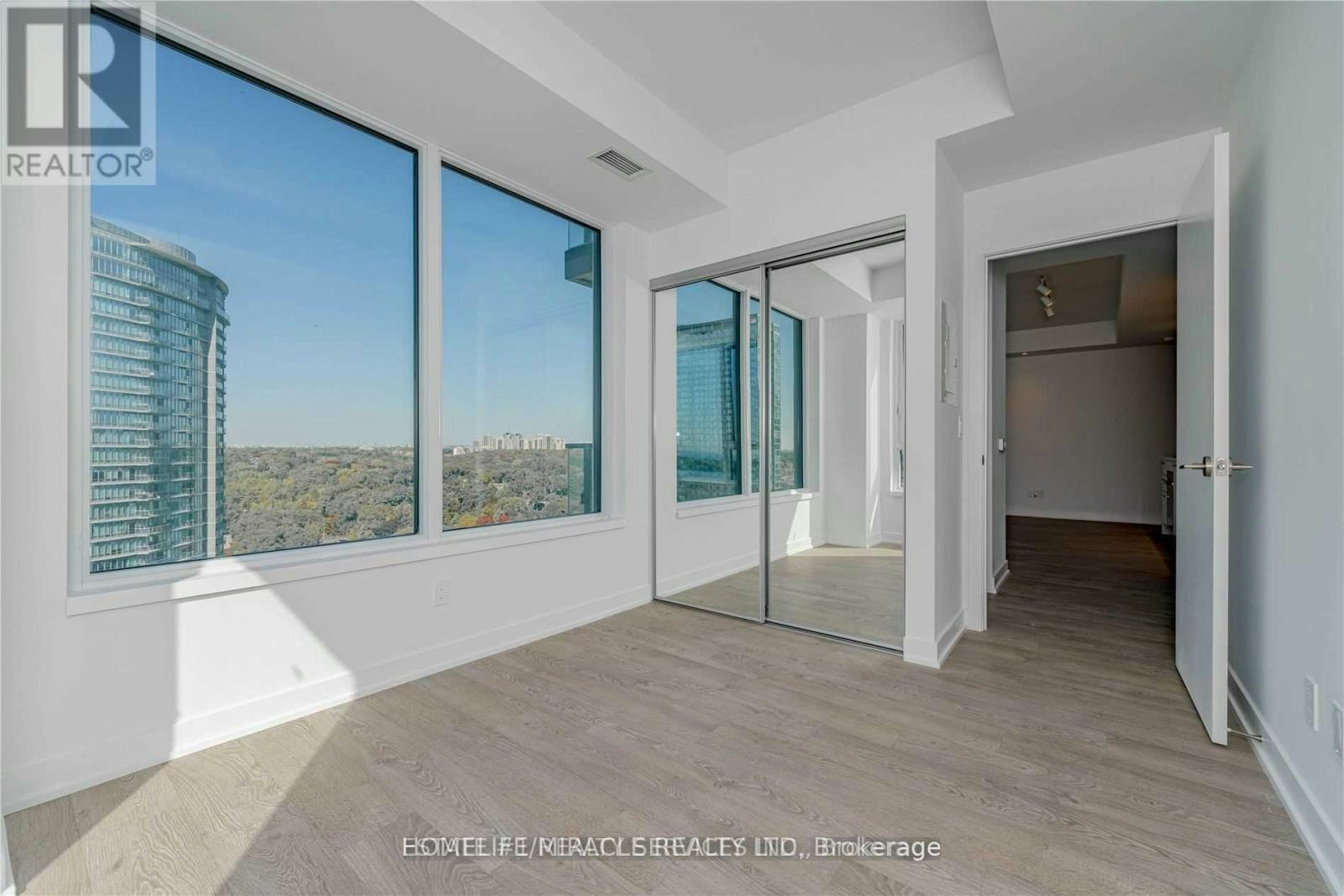 1928 Lakeshore Boulevard, Toronto, ON, M6S 1A1 - 22