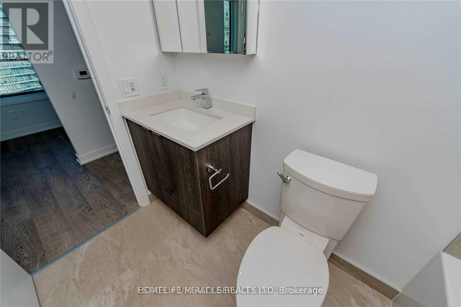 1928 Lakeshore Boulevard, Toronto, ON, M6S 1A1 - 25