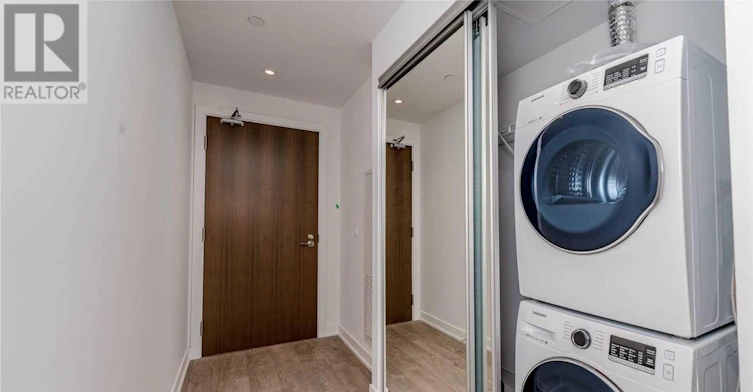 1928 Lakeshore Boulevard, Toronto, ON, M6S 1A1 - 26