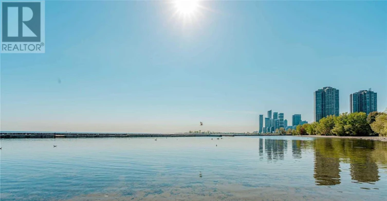 1928 Lakeshore Boulevard, Toronto, ON, M6S 1A1 - 32