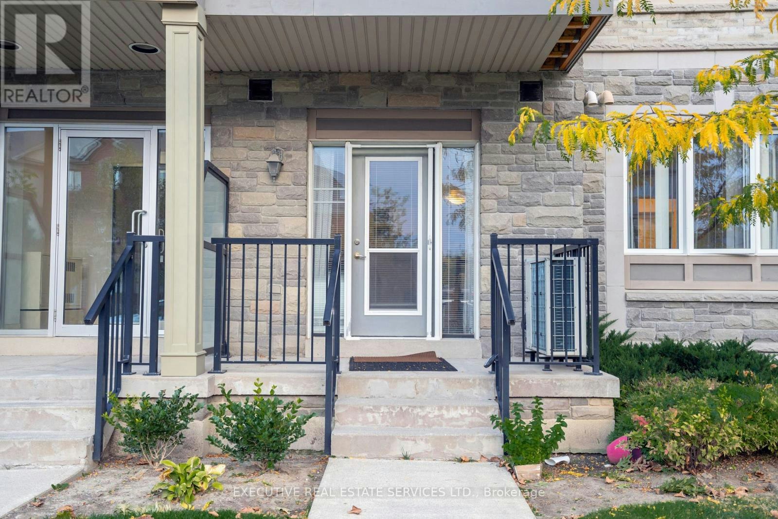 107-5705 Long Valley Road, Mississauga, ON, L5M 0L8 - 4