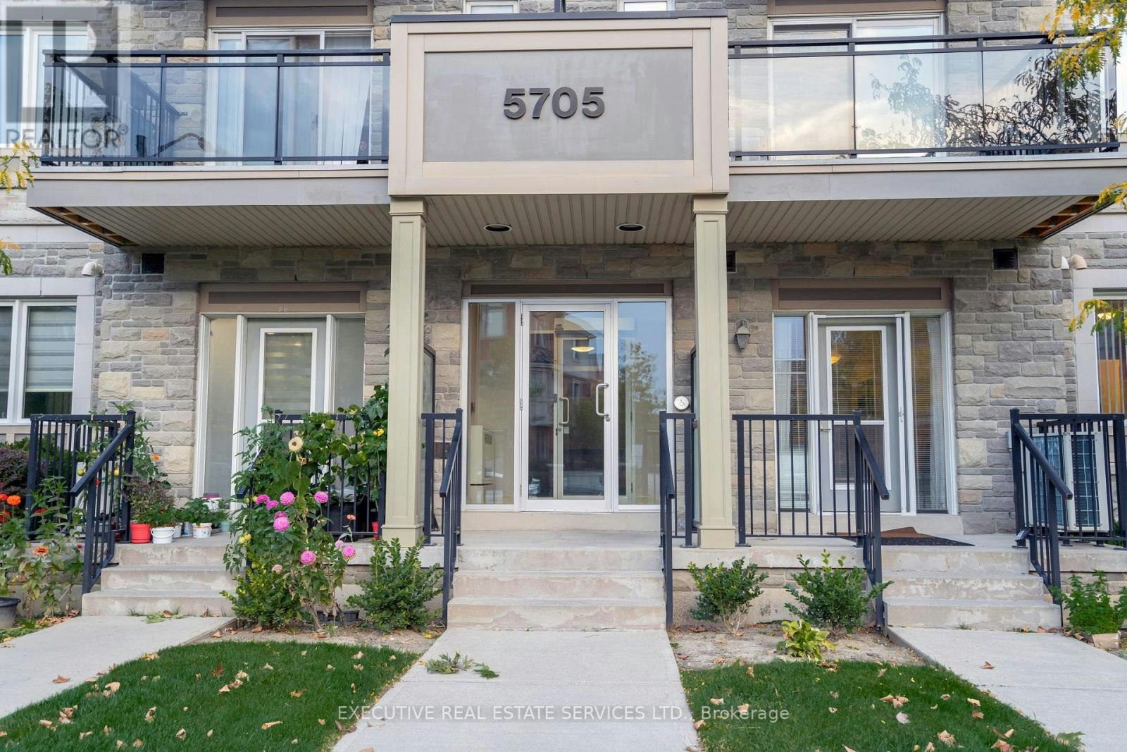 107-5705 Long Valley Road, Mississauga, ON, L5M 0L8 - 2