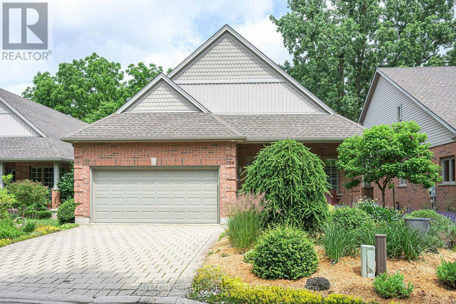104-25 Becher Street, London, ON, N6C 1A4
