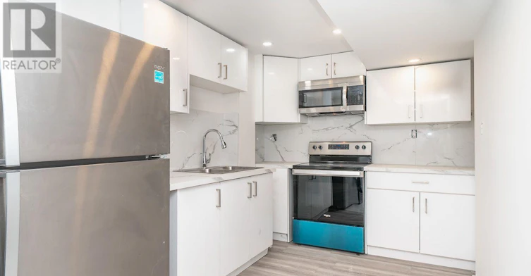BSMT-61 Snowcrest Crescent, Toronto, ON, M2K 2K9 - 3