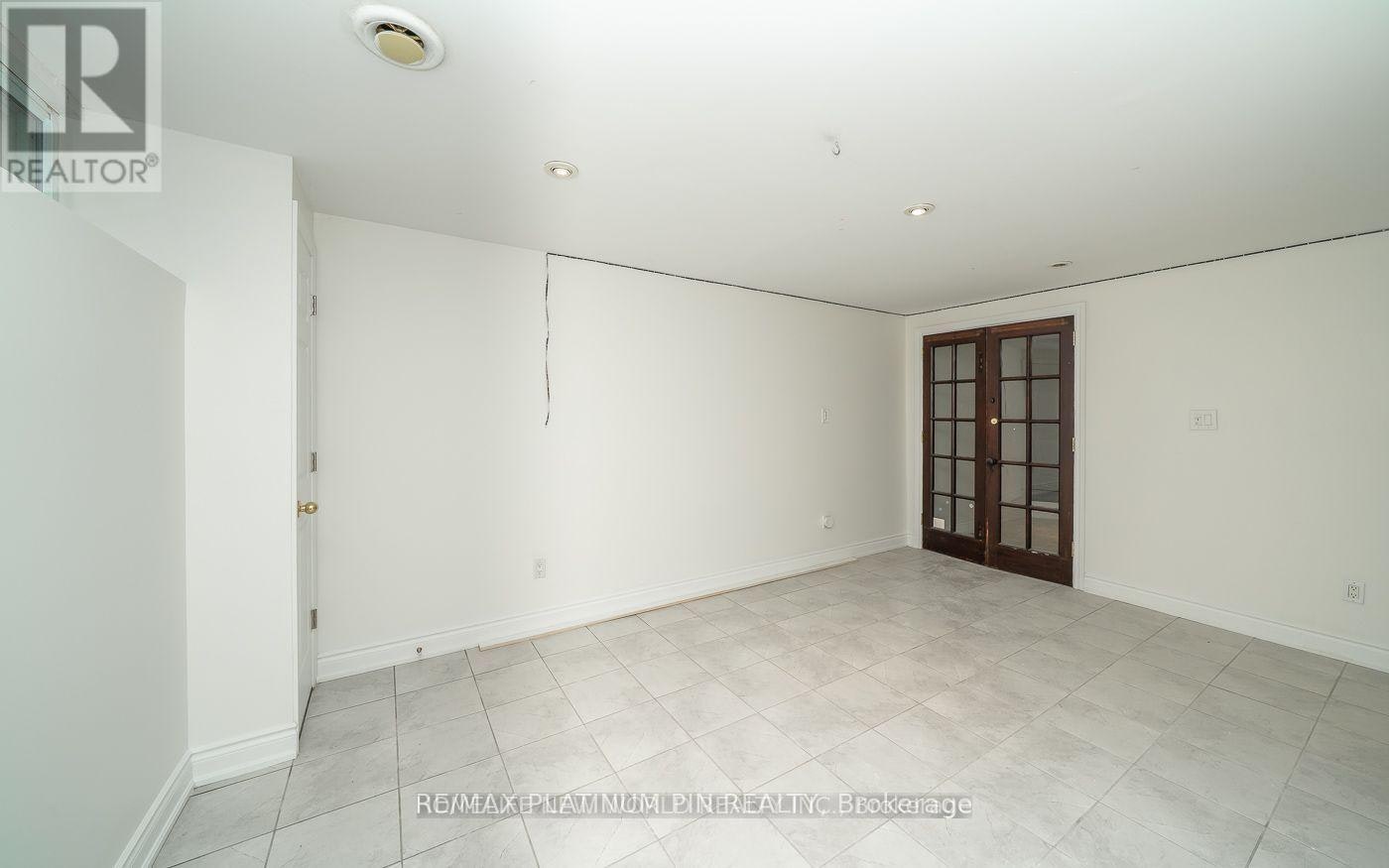 BSMT-61 Snowcrest Crescent, Toronto, ON, M2K 2K9 - 6