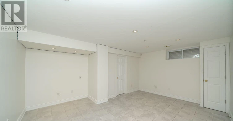 BSMT-61 Snowcrest Crescent, Toronto, ON, M2K 2K9 - 4