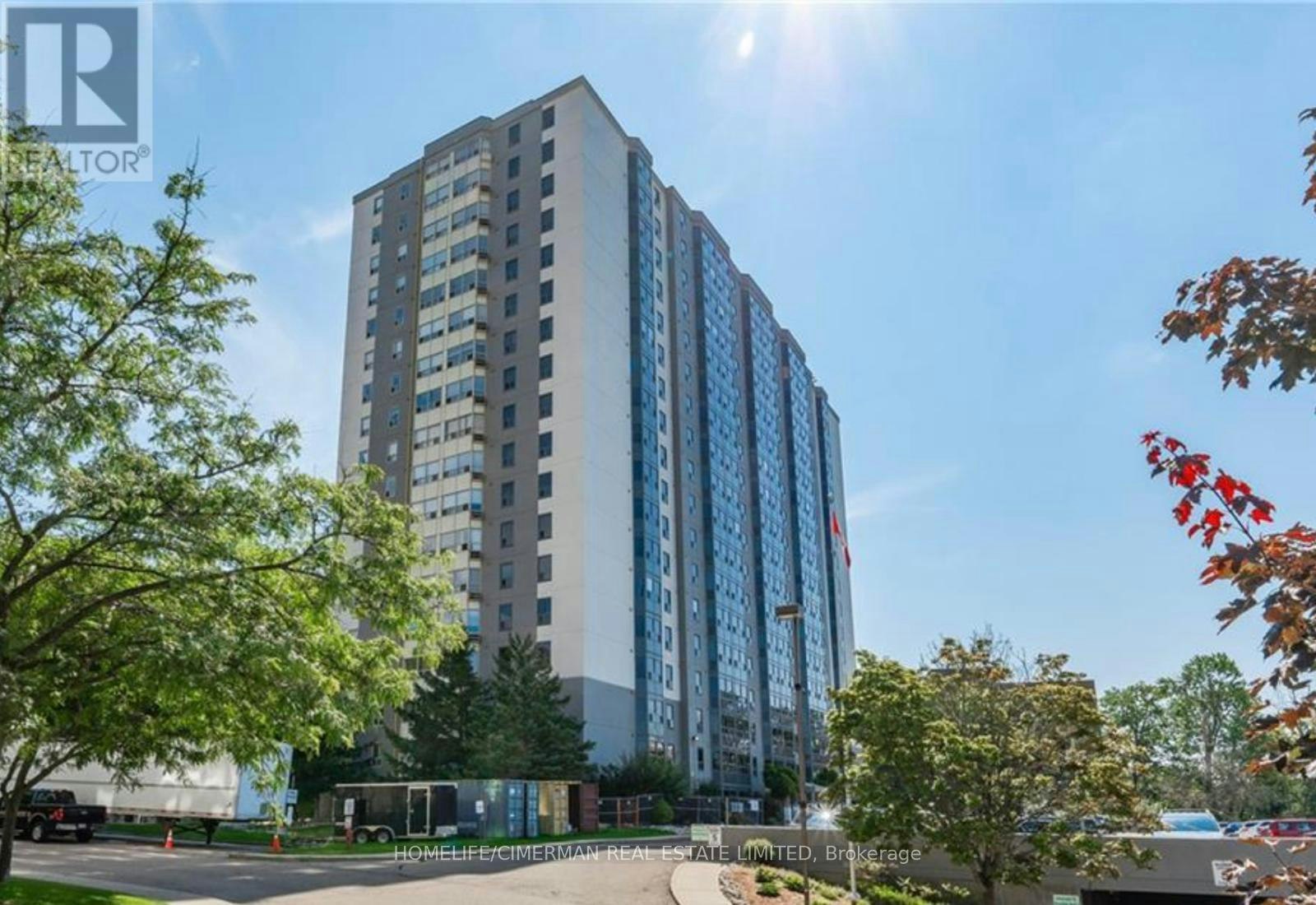 804-55 Green Valley Drive, Kitchener, ON, N2P 1Z6
