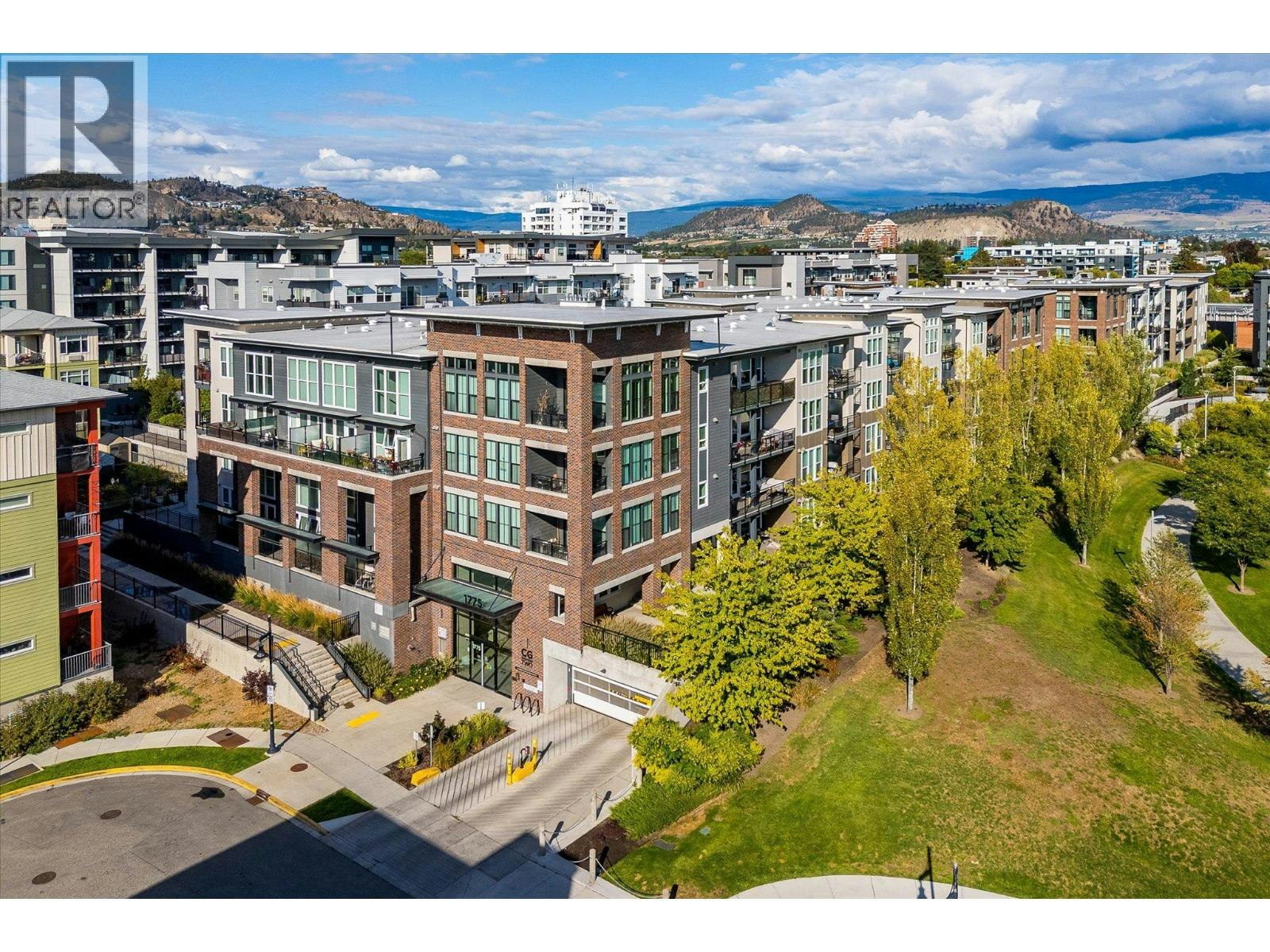 PH06-1775 Chapman Place, Kelowna, BC, V1Y 0G3
