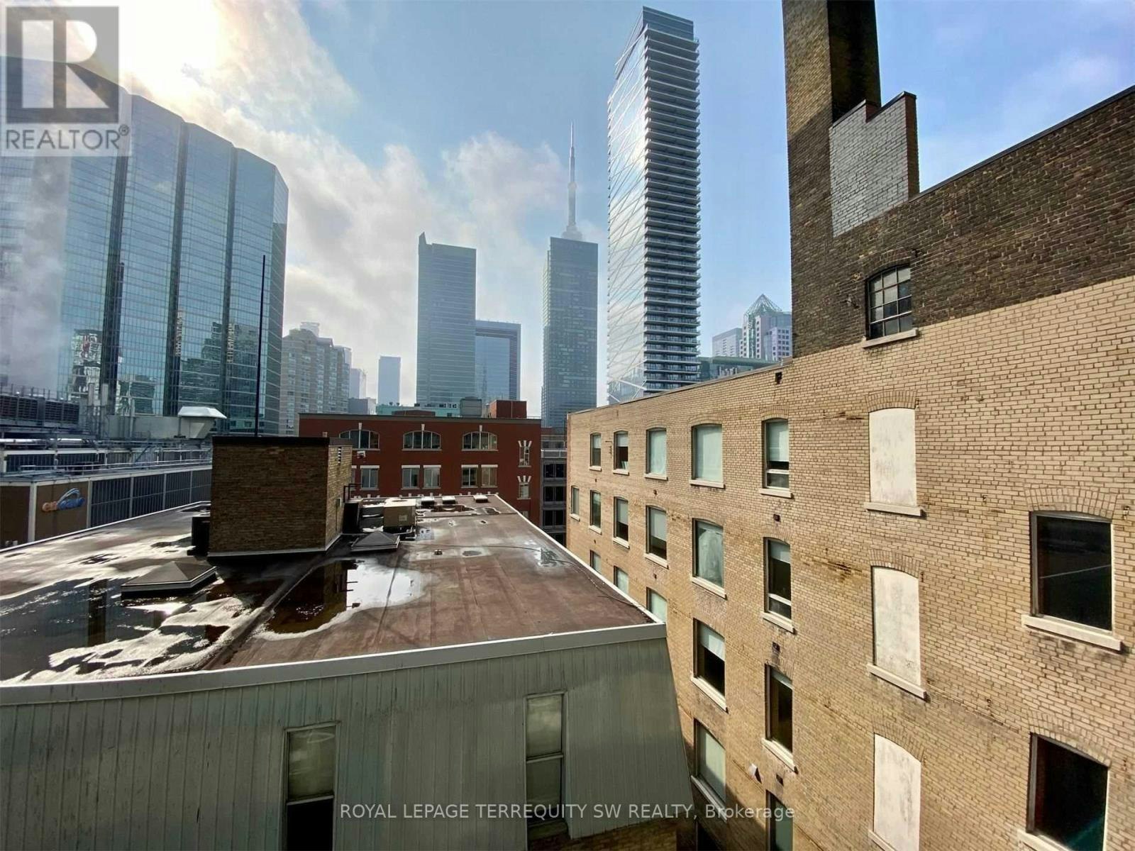 613-126 Simcoe Street, Toronto, ON, M5H 4E6 - 13