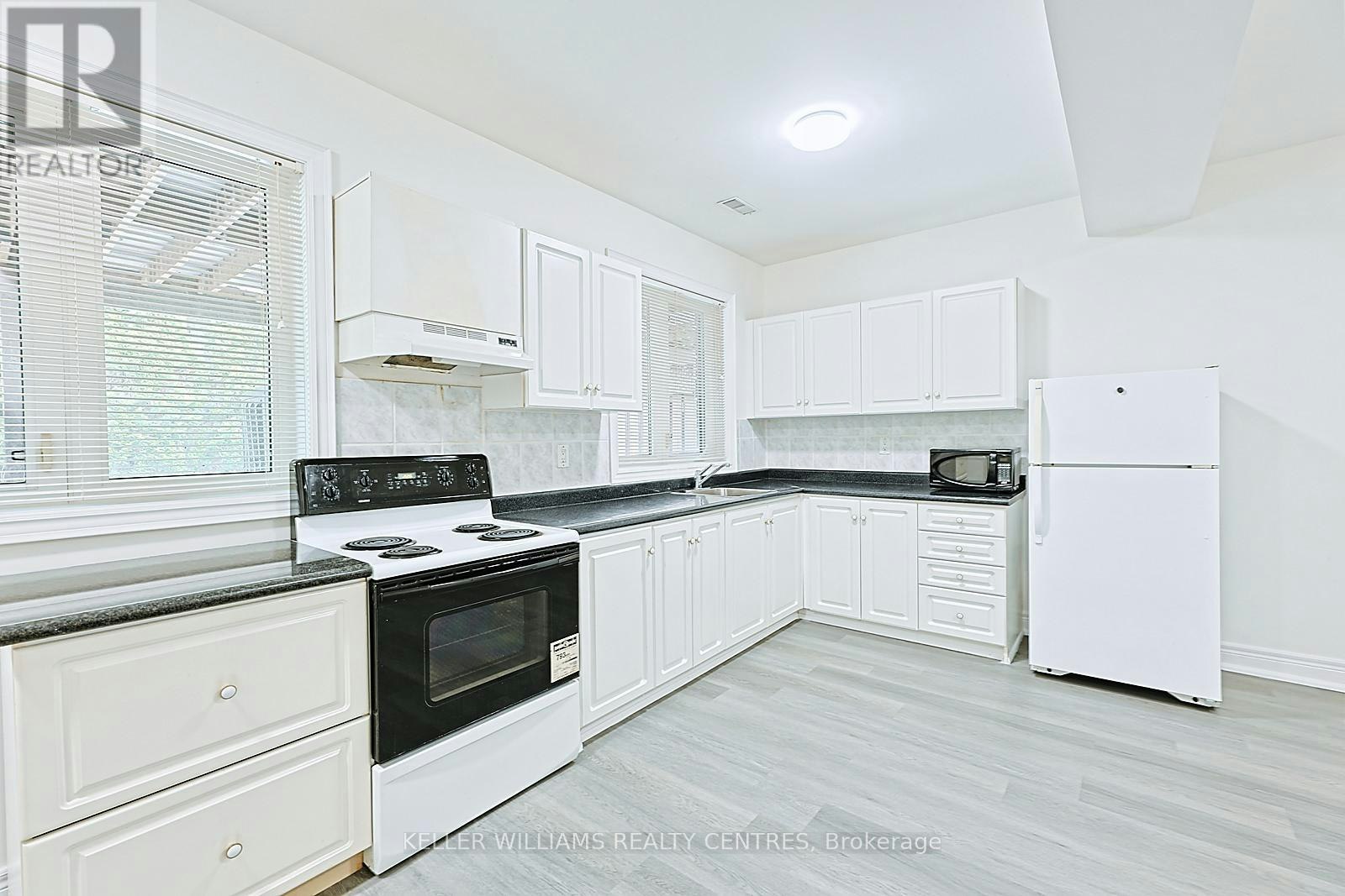 BSMT-61 Fairchild Avenue, Toronto, ON, M2M 1T8 - 7