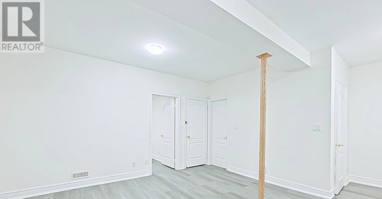 BSMT-61 Fairchild Avenue, Toronto, ON, M2M 1T8 - 6