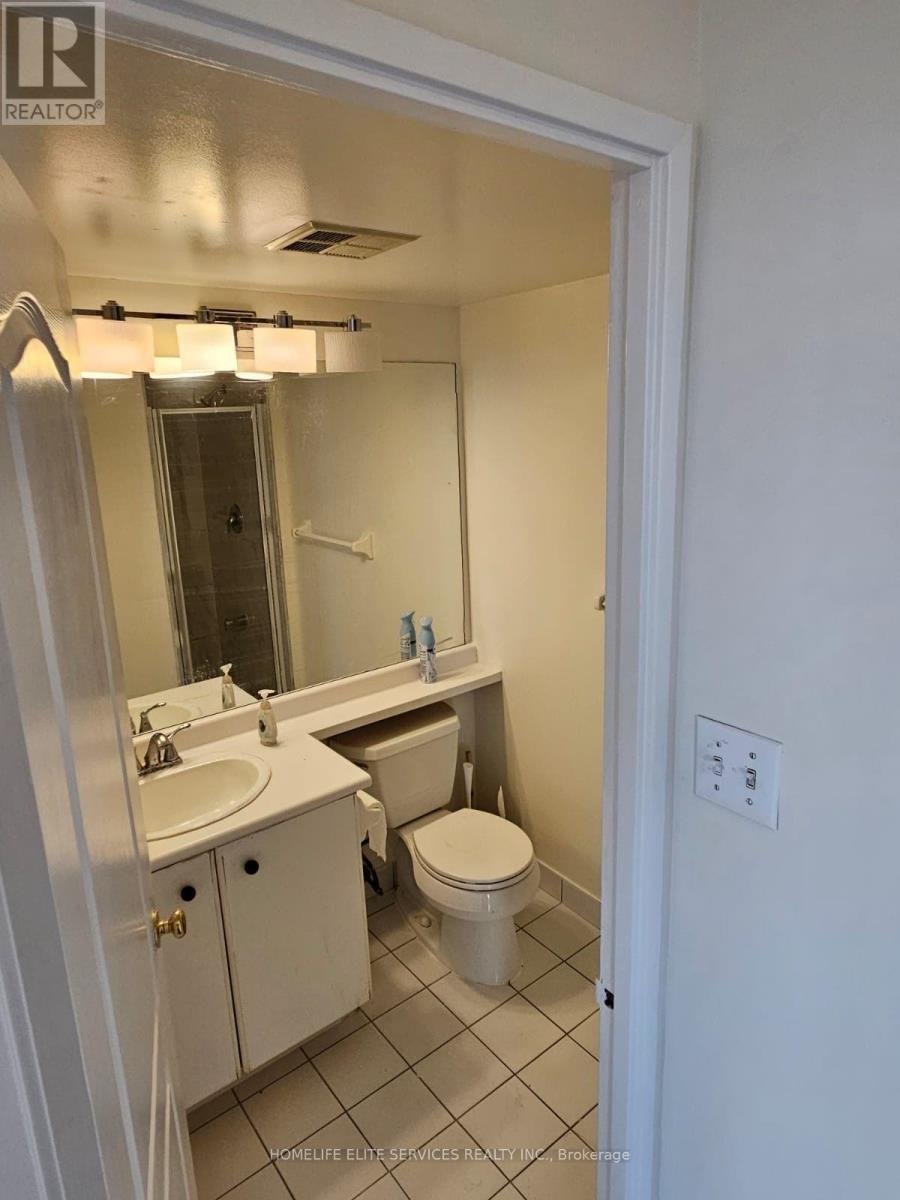979-1 Greystone Walk Drive, Toronto, ON, M1K 5J3 - 17