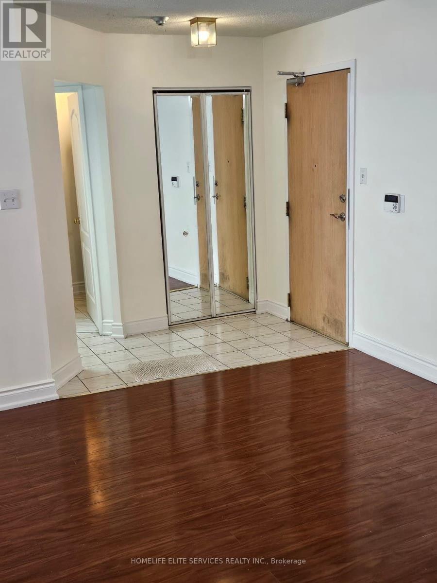 979-1 Greystone Walk Drive, Toronto, ON, M1K 5J3 - 16