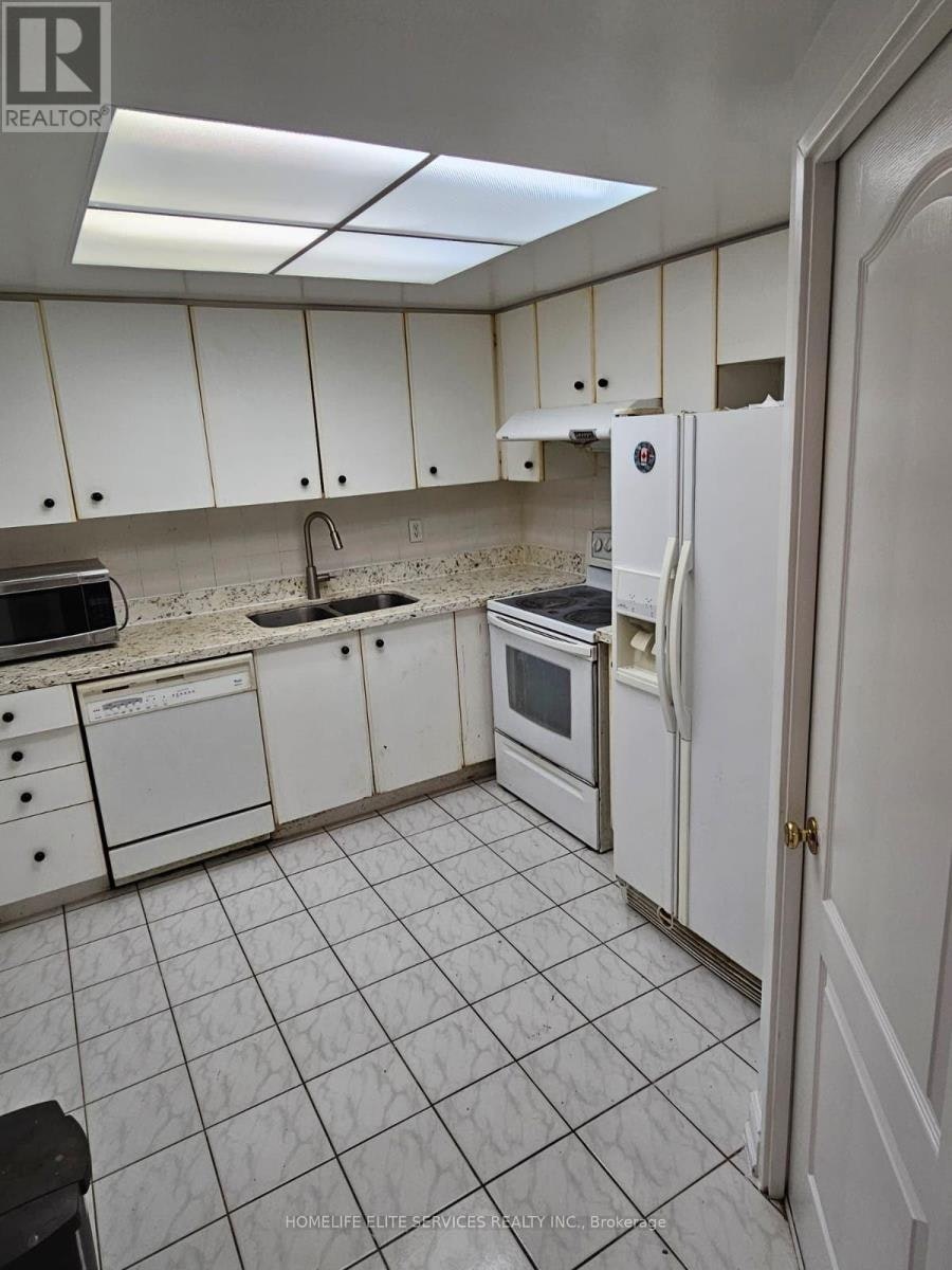 979-1 Greystone Walk Drive, Toronto, ON, M1K 5J3 - 21