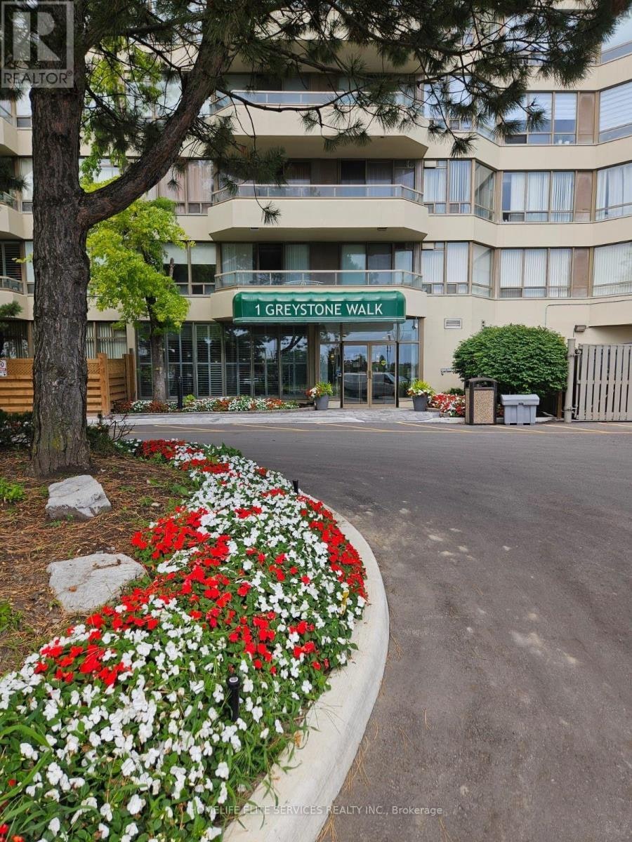 979-1 Greystone Walk Drive, Toronto, ON, M1K 5J3 - 2
